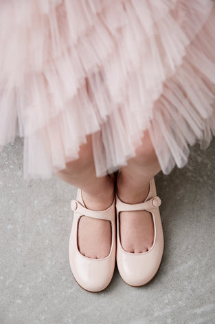 FIRST STEPS - Sizes 20 - 24